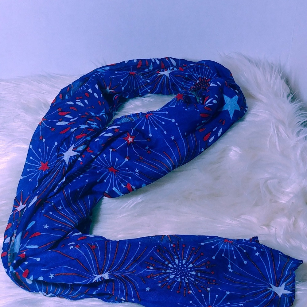 America scarf